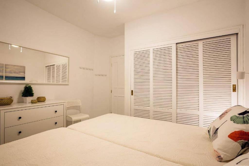 Apartment Tropical - La Caleta *